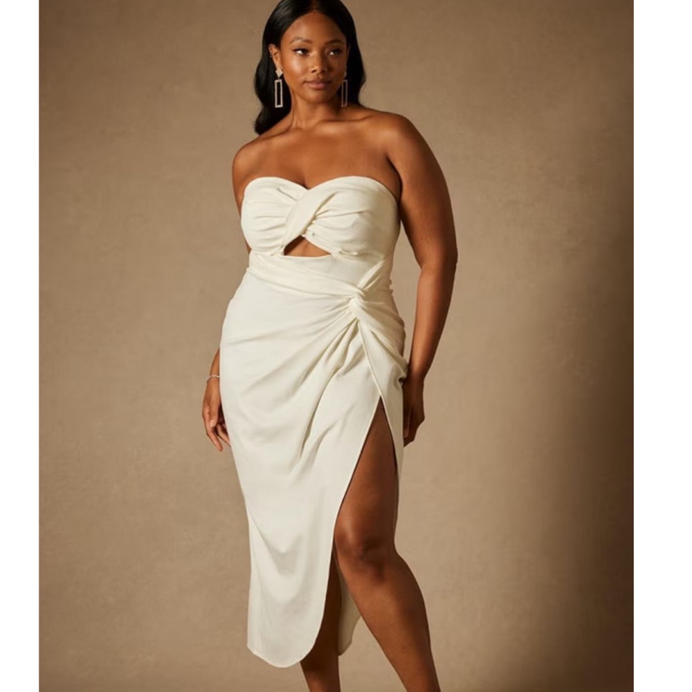 Bridal by ELOQUII Twisted Top Dress